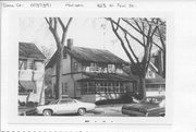 423 N FEW ST, a Craftsman house, built in Madison, Wisconsin in 1916.