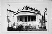 404 W WASHINGTON ST, a Bungalow house, built in Milwaukee, Wisconsin in .