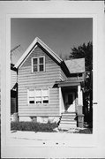 520 W WASHINGTON ST, a Gabled Ell house, built in Milwaukee, Wisconsin in .