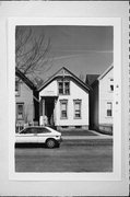 714 W WASHINGTON ST 714 W WASHINGTON ST, a Italianate house, built in Milwaukee, Wisconsin in 1880.