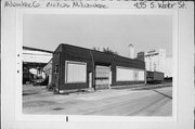 435 S WATER ST, a Astylistic Utilitarian Building industrial building, built in Milwaukee, Wisconsin in .