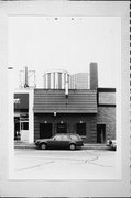 423 E WELLS ST, a Commercial Vernacular tavern/bar, built in Milwaukee, Wisconsin in 1894.