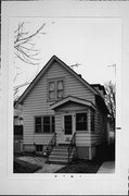 2431 S WILLIAMS ST, a Front Gabled barn, built in Milwaukee, Wisconsin in 1898.