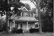 325 E COLLEGE AVENUE, a Craftsman house, built in Oak Creek, Wisconsin in 1901.
