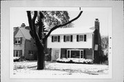 2371 N 81ST ST 2371 N 81ST ST, a Colonial Revival/Georgian Revival house, built in Wauwatosa, Wisconsin in 1960.