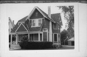 1622 CHURCH ST, a Queen Anne house, built in Wauwatosa, Wisconsin in 1894.