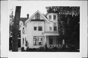 1171 N GLENVIEW AVE 1171 N GLENVIEW AVE, a Queen Anne house, built in Wauwatosa, Wisconsin in 1900.