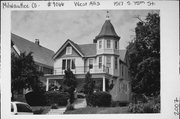 1517 S 75TH ST, a Queen Anne house, built in West Allis, Wisconsin in 1904.