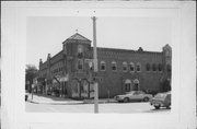 501, 505, 507, 509, 511, 513 E SILVER SPRING DR, a Spanish/Mediterranean Styles large retail building, built in Whitefish Bay, Wisconsin in 1930.