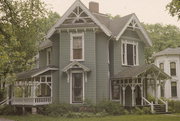 137 W MAIN ST, a Queen Anne house, built in Evansville, Wisconsin in 1886.