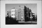 640 BLUFF ST, a Neoclassical/Beaux Arts apartment/condominium, built in Beloit, Wisconsin in 1907.