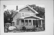 912 CHAPIN 912 CHAPIN, a Craftsman house, built in Beloit, Wisconsin in 1915.