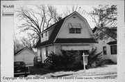 1769 HEMLOCK ST, a Dutch Colonial Revival house, built in Beloit, Wisconsin in 1917.