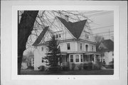 510 WASHINGTON ST, a Queen Anne house, built in Edgerton, Wisconsin in .