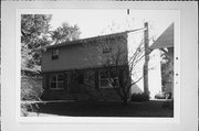 1106 BURR OAK CT, a Side Gabled house, built in Janesville, Wisconsin in 1967.