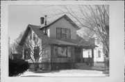 623 CAROLINE ST 623 CAROLINE ST, a Bungalow house, built in Janesville, Wisconsin in 1924.