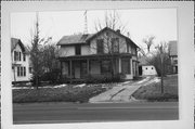 506 CENTER AVE 506 CENTER AVE, a Gabled Ell house, built in Janesville, Wisconsin in 1883.