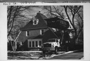1193 COLUMBUS CIR 1193 COLUMBUS CIR, a English Revival Styles house, built in Janesville, Wisconsin in 1927.