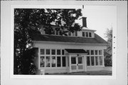 646 S GARFIELD AVE, a Side Gabled house, built in Janesville, Wisconsin in 1910.