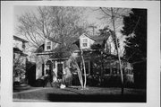 221 JEFFERSON AVE, a Colonial Revival/Georgian Revival house, built in Janesville, Wisconsin in 1924.