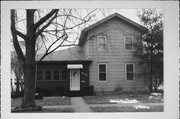 402 S LINCOLN ST 402 S LINCOLN ST, a Gabled Ell house, built in Janesville, Wisconsin in 1855.