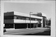 100-106 W MILWAUKEE ST, a Late-Modern bank/financial institution, built in Janesville, Wisconsin in 1970.