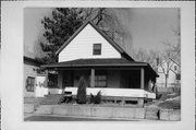 440 N PARKER DR, a Front Gabled house, built in Janesville, Wisconsin in 1900.