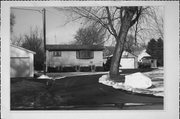 816 RIVERSIDE ST, a Side Gabled house, built in Janesville, Wisconsin in 1975.