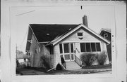 855 SHERMAN AVE 855 SHERMAN AVE, a Bungalow house, built in Janesville, Wisconsin in 1919.