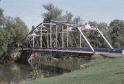 OCHSNER PARK, a NA (unknown or not a building) overhead truss bridge, built in Baraboo, Wisconsin in 1884.