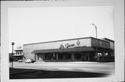 201 3RD AVE, a Contemporary large retail building, built in Baraboo, Wisconsin in 1958.
