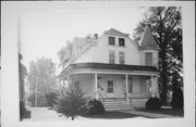 700 E MAIN ST, a Queen Anne house, built in Reedsburg, Wisconsin in 1895.