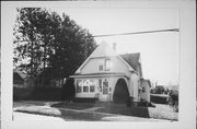 327 W MAIN ST, a Cross Gabled house, built in Reedsburg, Wisconsin in 1910.