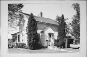 609 N WALNUT ST, a Side Gabled house, built in Reedsburg, Wisconsin in 1880.