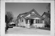 607 W GREEN BAY ST 607 W GREEN BAY ST, a Bungalow house, built in Shawano, Wisconsin in 1925.