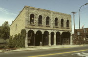 321 2ND ST, a Italianate retail building, built in Hudson, Wisconsin in .