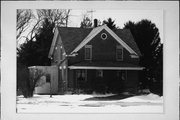 TOWN RD 13 AND TOWN RD 31, SW CNR, a Cross Gabled house, built in Glenwood, Wisconsin in .