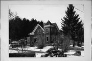 SYME ST, 800 BLOCK, W SIDE, NEAR ELM ST, a Queen Anne house, built in Glenwood City, Wisconsin in .