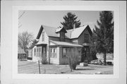 1009 10TH ST, a Gabled Ell house, built in Hudson, Wisconsin in .
