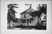 315 S DAKOTA AVE, a Queen Anne house, built in New Richmond, Wisconsin in 1905.
