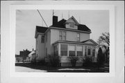 354 S DAKOTA AVE, a Queen Anne house, built in New Richmond, Wisconsin in 1906.