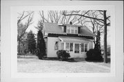 355 S WASHINGTON AVE 355 S WASHINGTON AVE, a Bungalow house, built in New Richmond, Wisconsin in 1920.