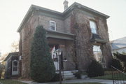 417 St Clair Ave, a Italianate house, built in Sheboygan, Wisconsin in 1886.