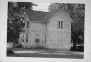 N6660 W COUNTY HIGHWAY A, a Gabled Ell house, built in Greenbush, Wisconsin in 1900.