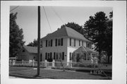 1419 N 2nd St, a Colonial Revival/Georgian Revival house, built in Sheboygan, Wisconsin in 1922.