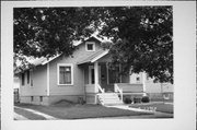 2511 N 8TH, a Bungalow house, built in Sheboygan, Wisconsin in .