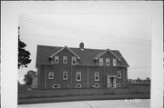 209 Pennsylvania Ave, a Side Gabled lifesaving station facility/lighthouse, built in Sheboygan, Wisconsin in 1911.