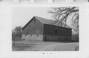 6946 FRENCHTOWN RD, a Astylistic Utilitarian Building barn, built in Montrose, Wisconsin in .