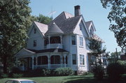 207 E JEFFERSON ST, a Queen Anne house, built in Viroqua, Wisconsin in 1895.