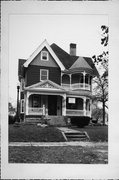 207 E JEFFERSON ST, a Queen Anne house, built in Viroqua, Wisconsin in 1895.